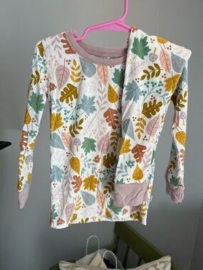 Little Sleepies Mauve Leaves Long Sleeve & Pants Pajama Set Size 2T VGUC